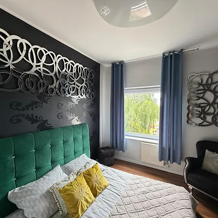 Glow Hostel *